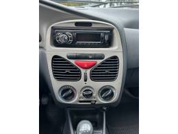 FIAT - PALIO - 2011/2012 - Cinza - R$ 27.800,00