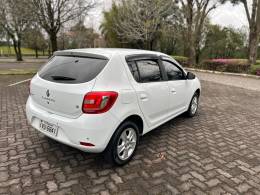 RENAULT - SANDERO - 2014/2015 - Branca - R$ 42.600,00