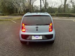 VOLKSWAGEN - UP - 2014/2015 - Prata - R$ 46.800,00