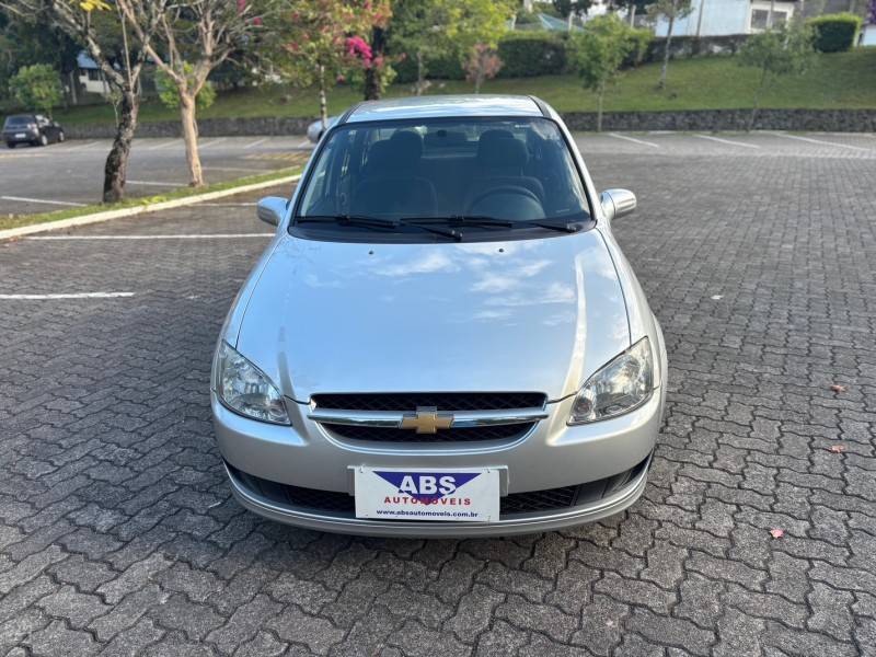 CHEVROLET - CLASSIC - 2013/2014 - Prata - R$ 29.600,00