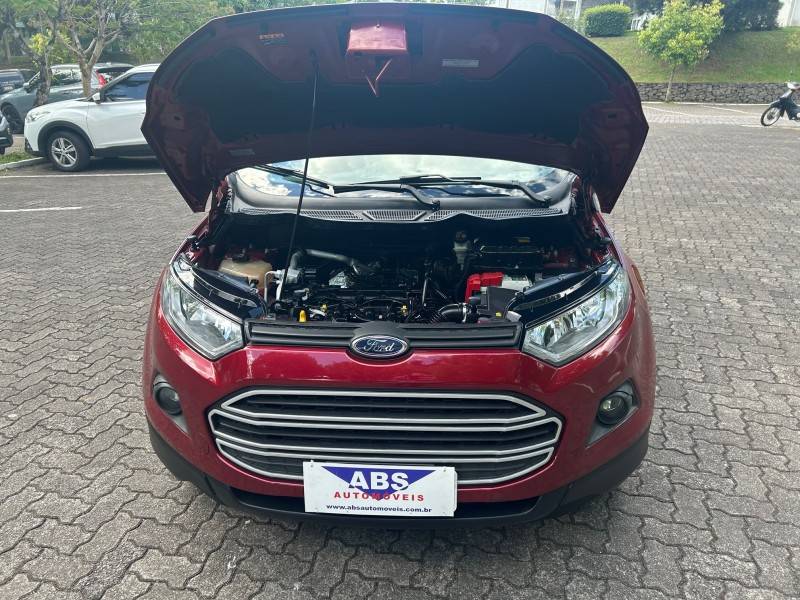 FORD - ECOSPORT - 2016/2017 - Vermelha - R$ 61.900,00