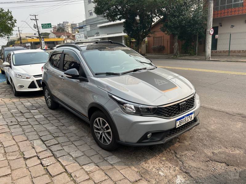 FIAT - ARGO - 2023/2023 - Cinza - R$ 89.700,00